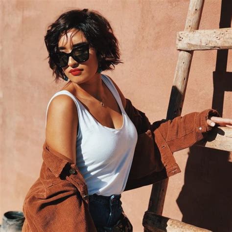 shirine boutella aznude|Pour un tatouage sur la poitrine, l'actrice algérienne Shirine .